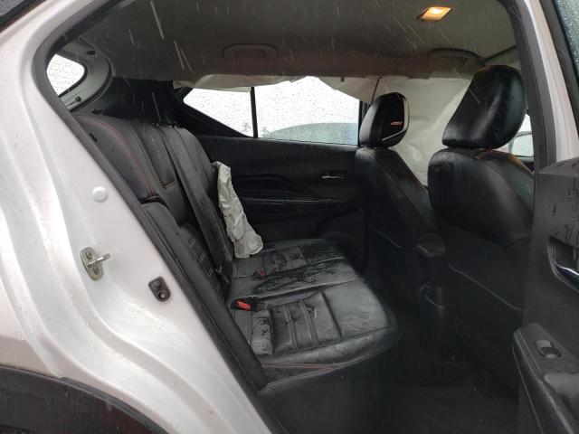 3N1CP5DV7LL564279 Nissan KICKS SR