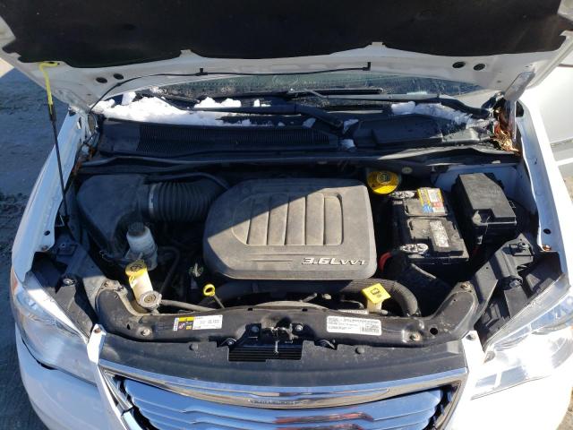 2016 CHRYSLER TOWN & COU 2C4RC1BG5GR287477