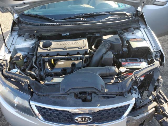 KNAFU4A28D5716110 KIA Forte