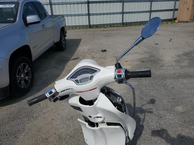 2021 PIAGGIO MOTORCYCLE - ZAPM818G4M5904071
