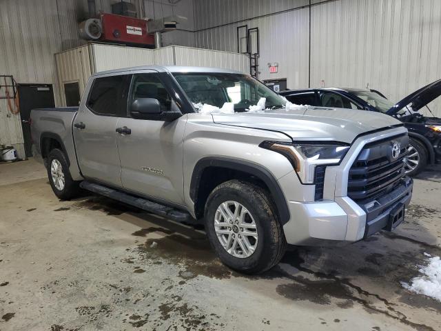 5TFLA5DB2NX027458 Toyota Tundra Crewmax Sr
