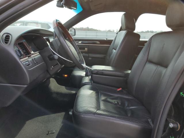 2LNHM82V98X657371 Lincoln TOWNCAR