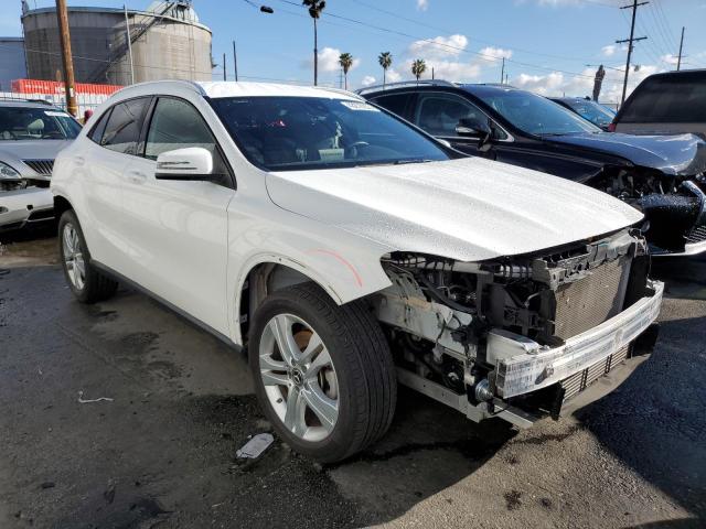 2019 MERCEDES-BENZ GLA 250 - WDCTG4EB3KU008139