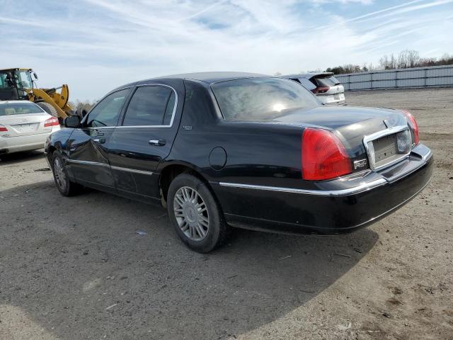 2LNHM82V98X657371 Lincoln TOWNCAR