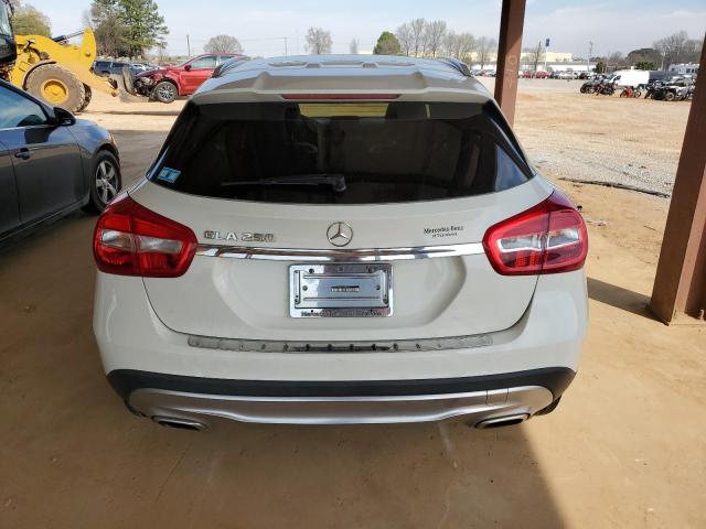 2017 MERCEDES-BENZ GLA 250 - WDCTG4EB6HJ284650