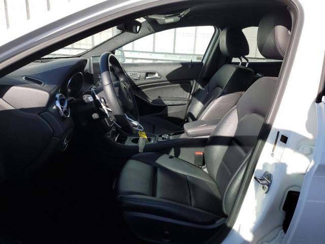 2019 MERCEDES-BENZ GLA 250 - WDCTG4EB3KU008139