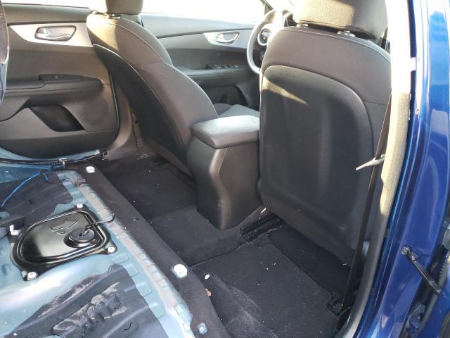 3KPF24AD6NE495882 KIA FORTE FE
