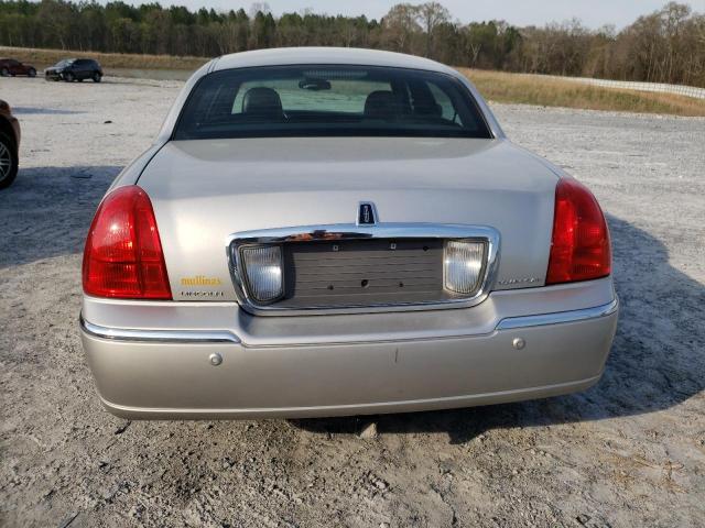 1LNHM81W74Y651363 Lincoln TOWNCAR