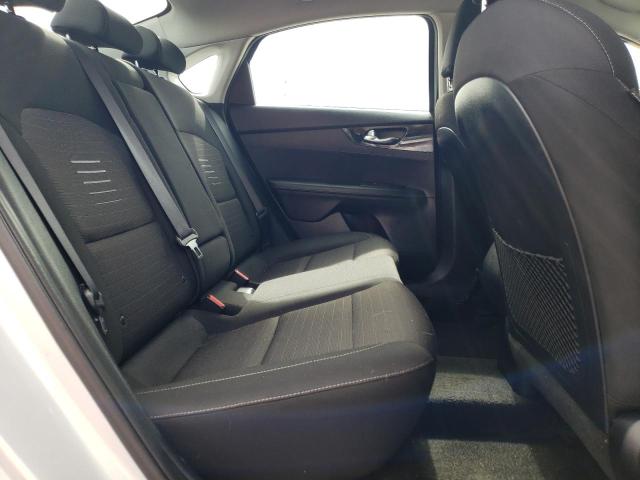 3KPF34AD3KE042232 KIA Forte Gt Line