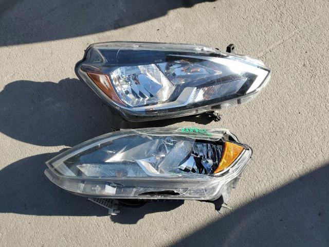2017 NISSAN SENTRA S 3N1AB7AP1HY283418