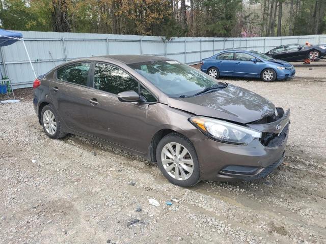 KNAFX4A60E5172374 KIA Forte