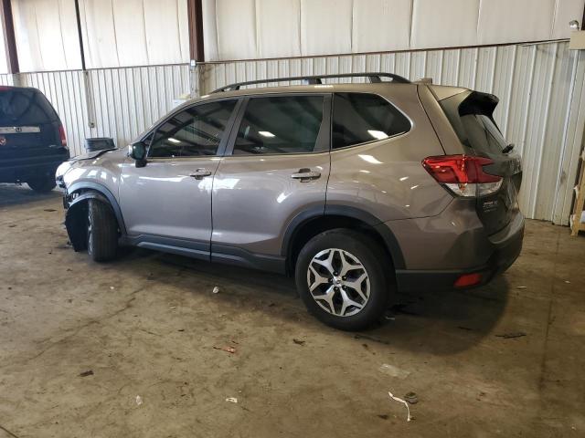 JF2SKAEC8NH421888 Subaru Forester Premium