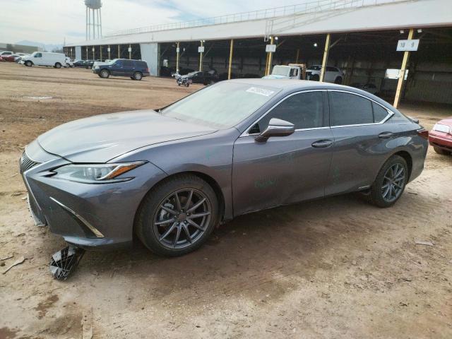 2021 Lexus ES 300h 