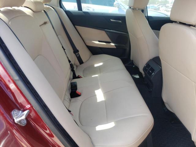 2017 JAGUAR XE - SAJAR4BG8HA972304