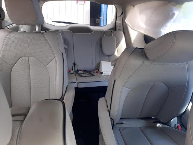2018 CHRYSLER PACIFICA H 2C4RC1N77JR230541