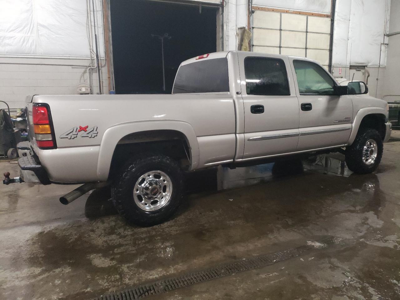 2005 GMC Sierra K2500 Heavy Duty VIN: 1GTHK23285F879600 Lot: 43615663