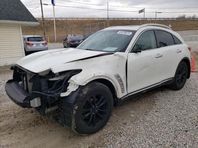 2010 INFINITI FX35 