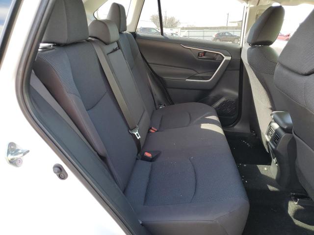 2023 TOYOTA RAV4 LE JTMF1RFV0PD095838