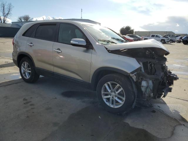 5XYKT3A65FG584418 KIA SORENTO LX