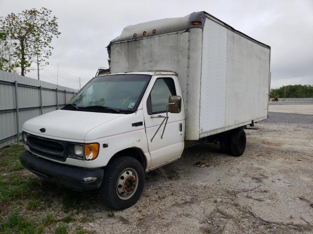 2000 Ford Econoline Cargo Van 