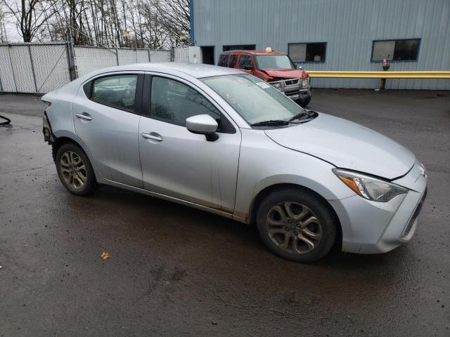 3MYDLBYV3HY157075 Toyota YARIS IA