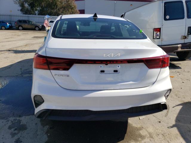 3KPF24AD6PE509203 KIA FORTE LX