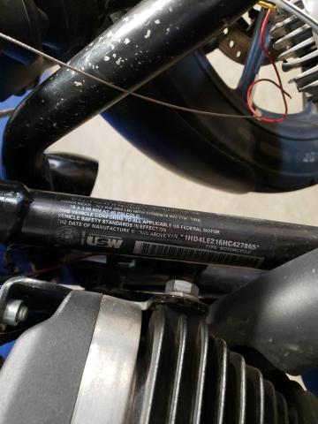 2017 HARLEY-DAVIDSON XL883 IRON 1HD4LE216HC427865
