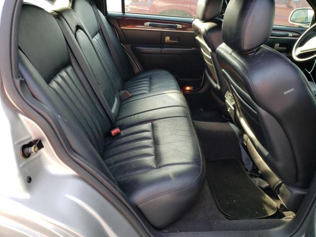 1LNHM81W74Y651363 Lincoln TOWNCAR