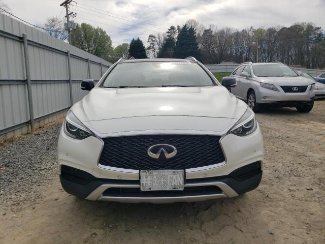 2019 INFINITI QX30 LUXE SJKCH5CRXKA008775