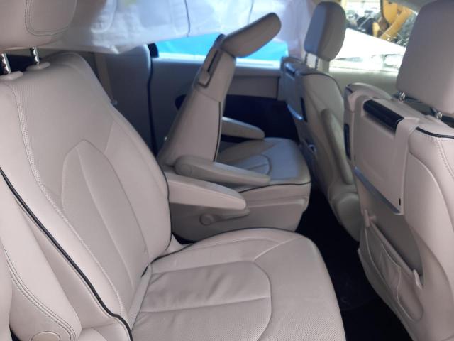 2018 CHRYSLER PACIFICA H 2C4RC1N77JR230541