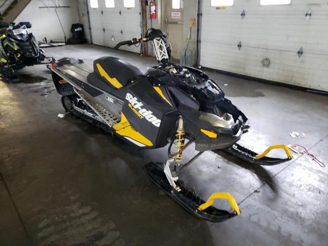 Skidoo Vehiculos salvage en venta: 2012 Skidoo Summit SP