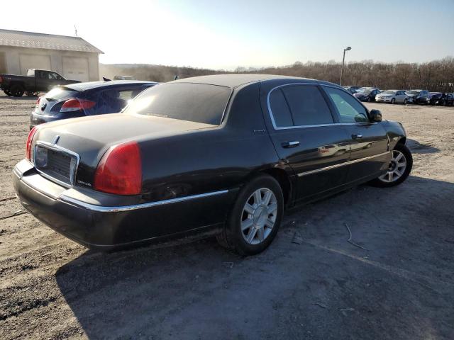1LNHM84W47Y623603 Lincoln TOWNCAR