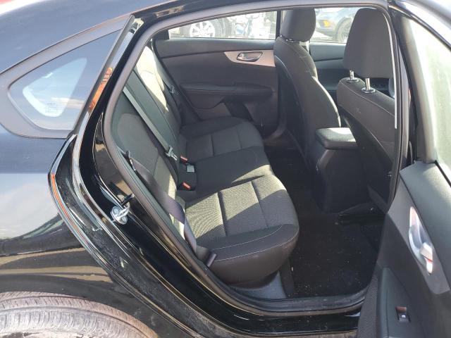3KPF24AD4PE574065 KIA FORTE LX