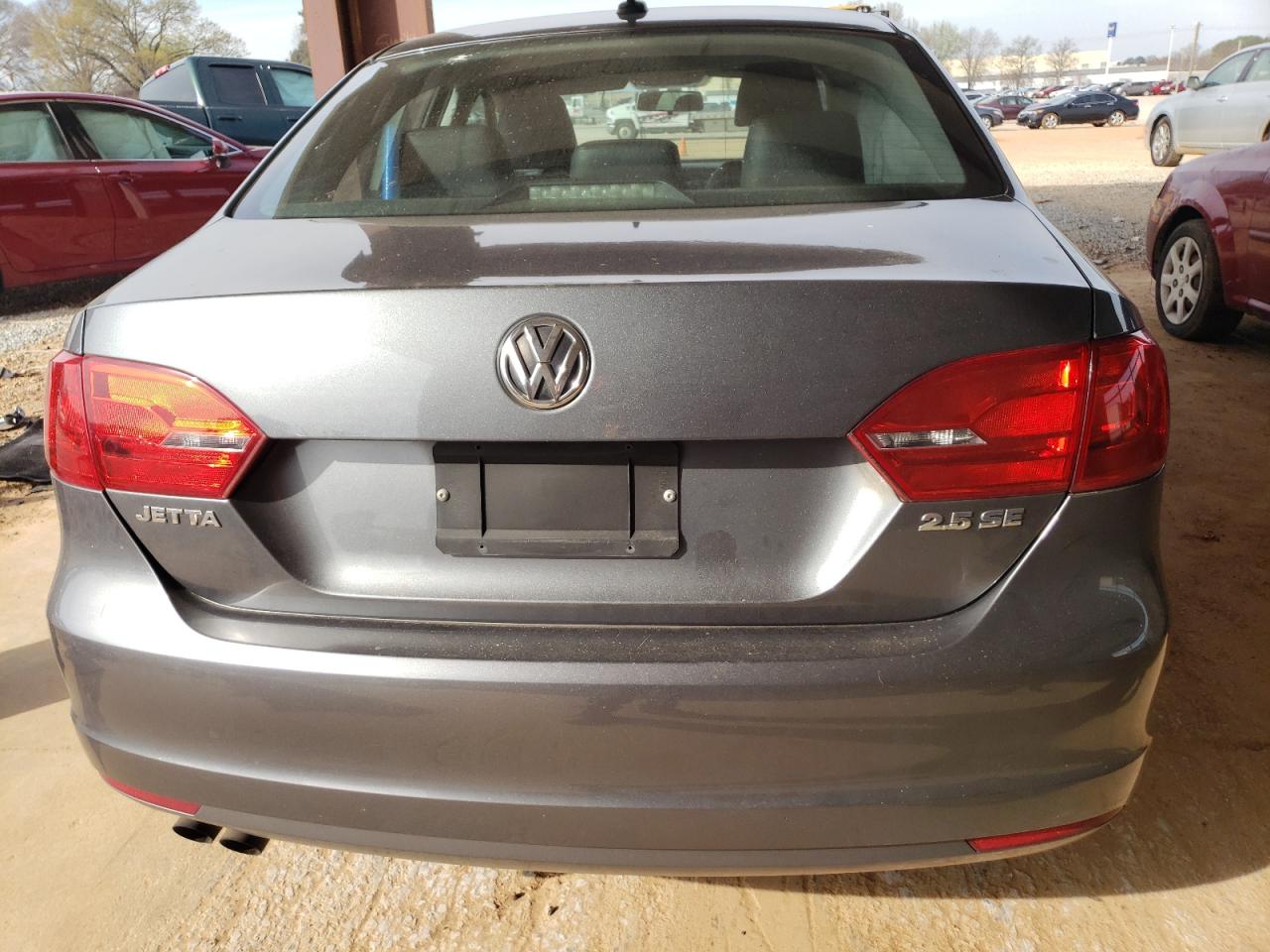 3VWDX7AJ8DM282059 2013 Volkswagen Jetta Se