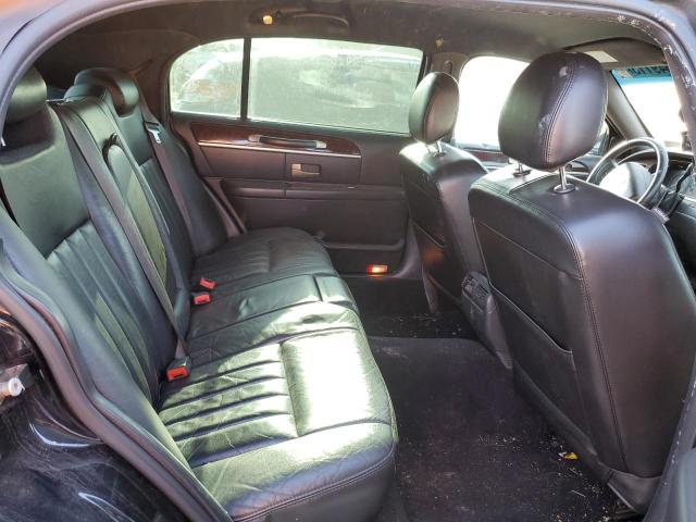 1LNHM84W47Y623603 Lincoln TOWNCAR