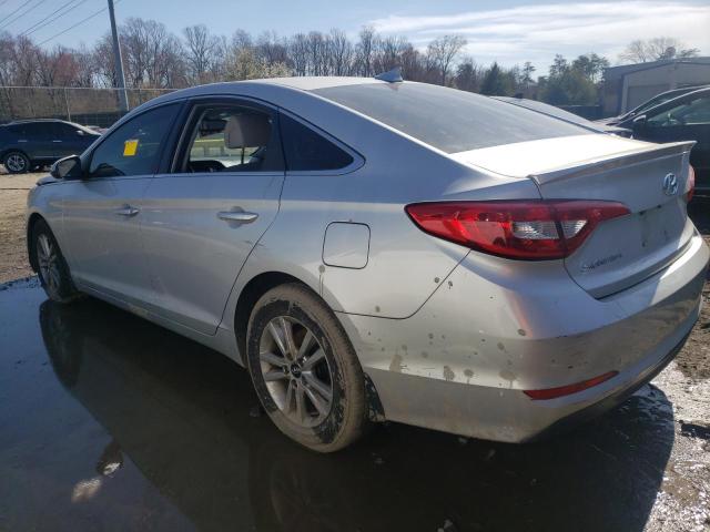 2015 HYUNDAI SONATA SE 5NPE24AF9FH204639
