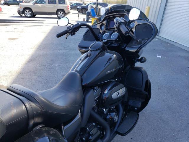 2022 HARLEY-DAVIDSON FLTRK 1HD1KZF18NB663099