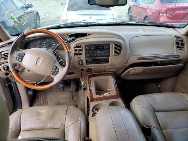 5LMPU28L7WLJ53794 Lincoln Navigator