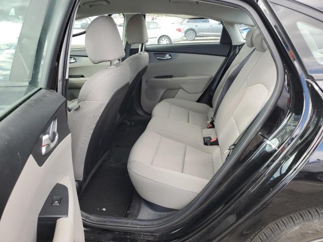 3KPF24AD8LE208426 KIA FORTE FE