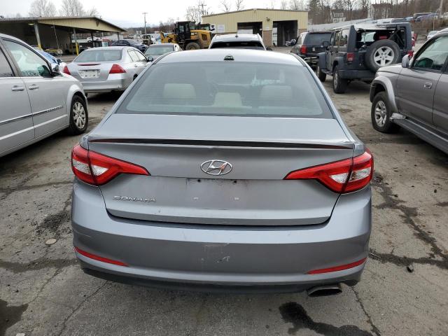 2015 HYUNDAI SONATA SE 5NPE24AF2FH070217