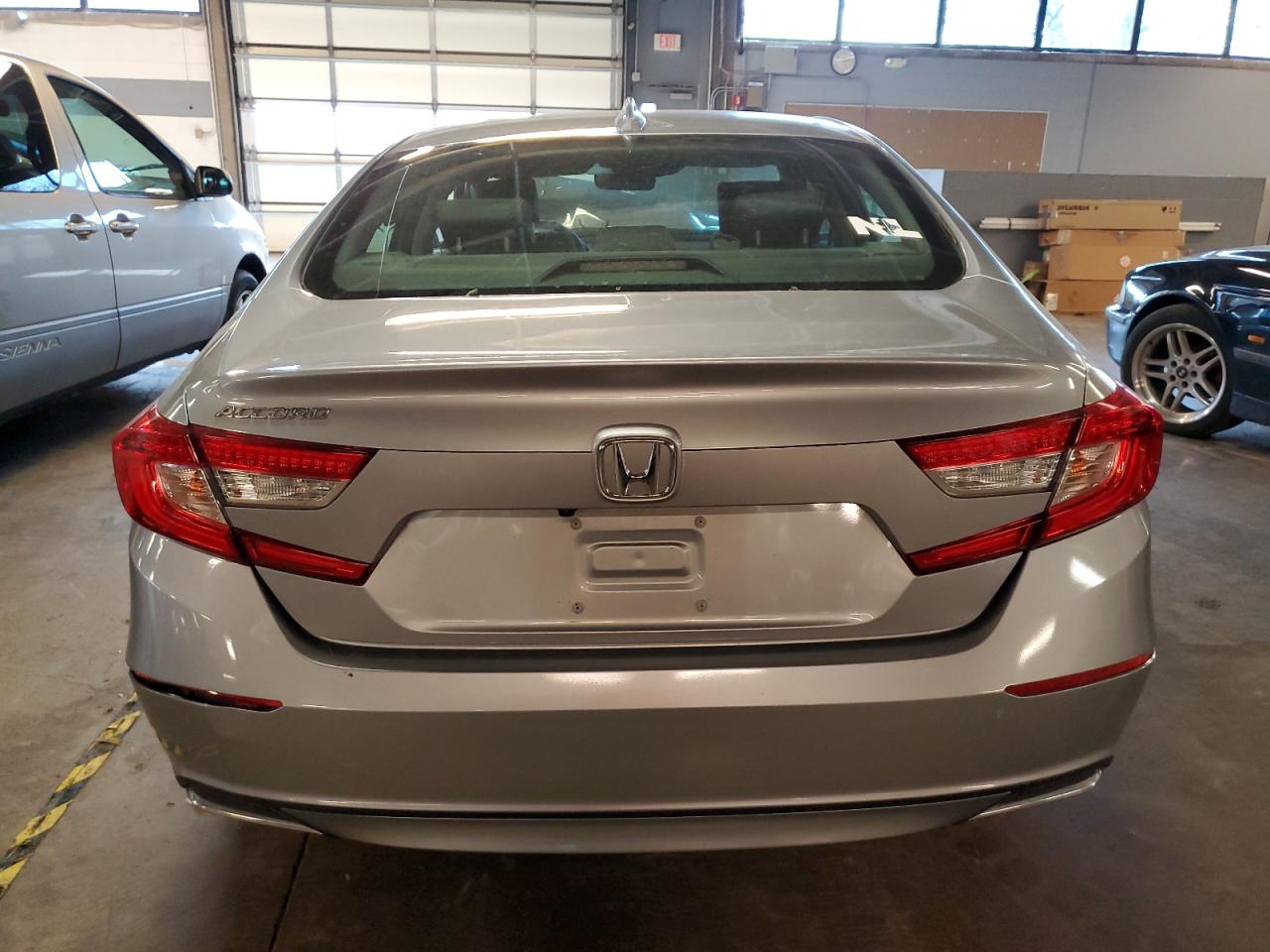 1HGCV1F52KA148771 2019 Honda Accord Exl