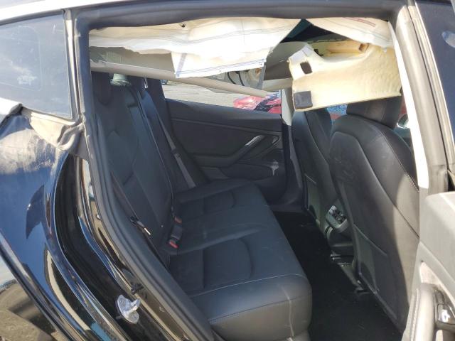 5YJ3E1EB8JF180975 Tesla MODEL 3