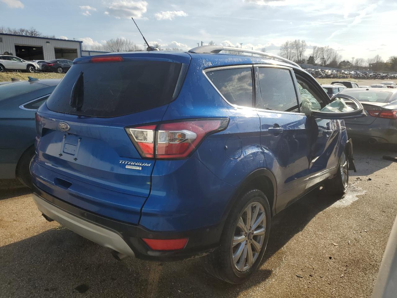 2017 Ford Escape Titanium VIN: 1FMCU0J92HUC68210 Lot: 43278243