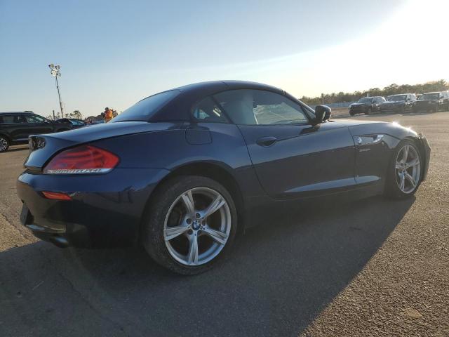 BMW Z4 SDRIVE3 2014 blue  gas WBALM7C57EE386196 photo #4