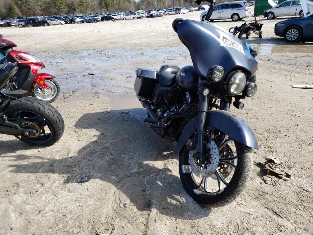 Salvage cars for sale from Copart Mendon, MA: 2008 Harley-Davidson Flhx