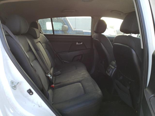 KNDPBCAC8G7872298 KIA Sportage Lx