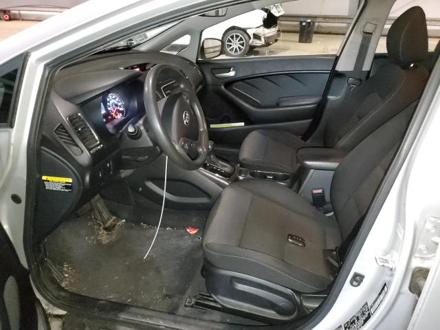 3KPFK4A7XHE093703 KIA FORTE LX