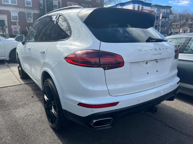 2017 PORSCHE CAYENNE - WP1AA2A22HKA88058