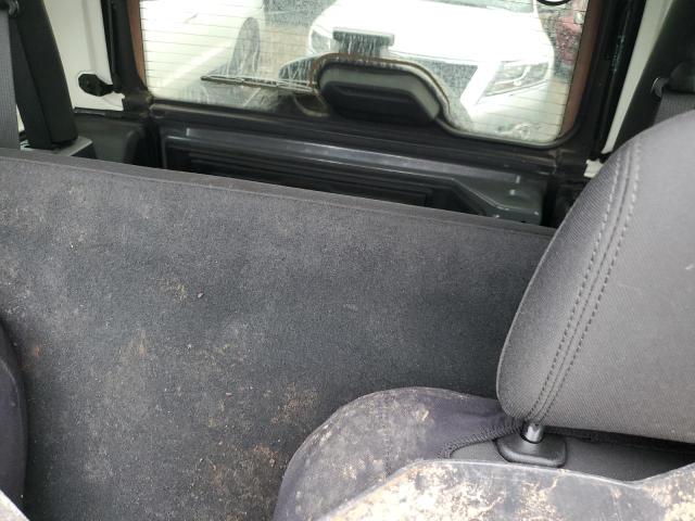 1C4GJXAG2KW685571 Jeep Wrangler Sport
