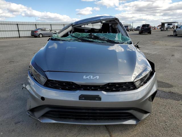 3KPF24AD9PE515402 KIA FORTE LX